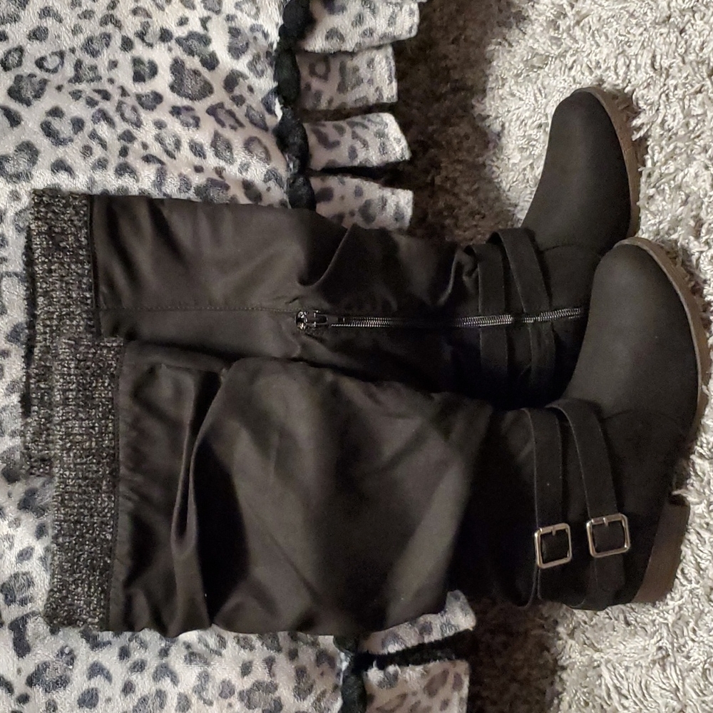JustFab Pilar Sweater Cuff Boots